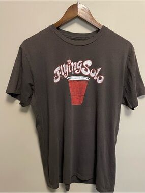 Solid Threads Flying Solo Brown Solo Cup Shirt Men’s Large